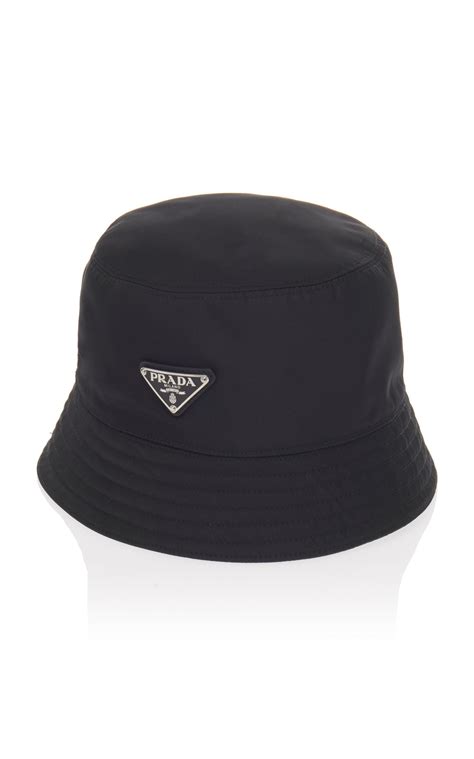 prada hat women.